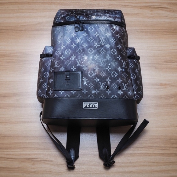 Limited edition Louis Vuitton backpack - Picture 1 of 4